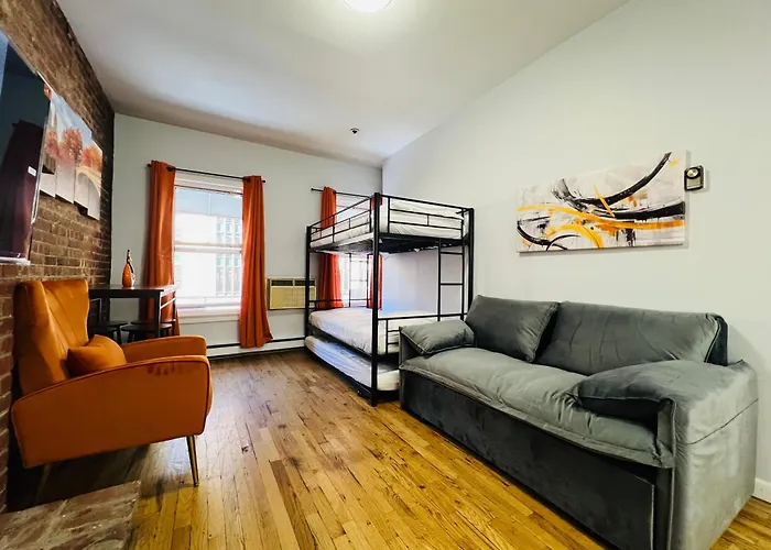 Apartment: Herald Square New York