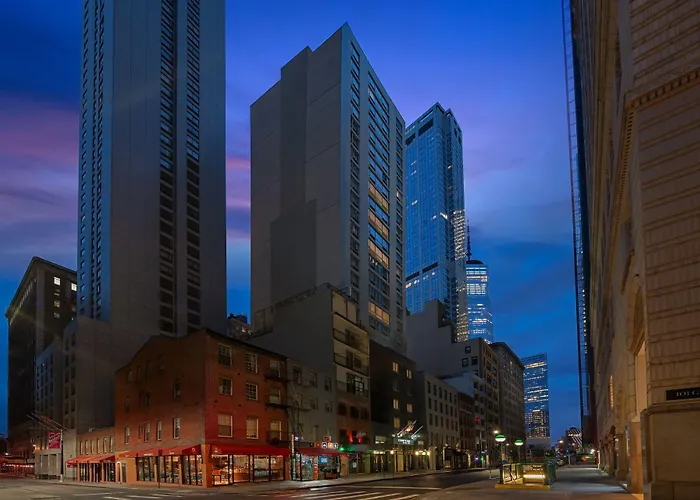 Courtyard By Marriott New York World Trade Center Area