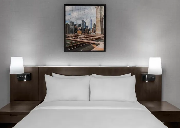 Four Points By Sheraton Downtown